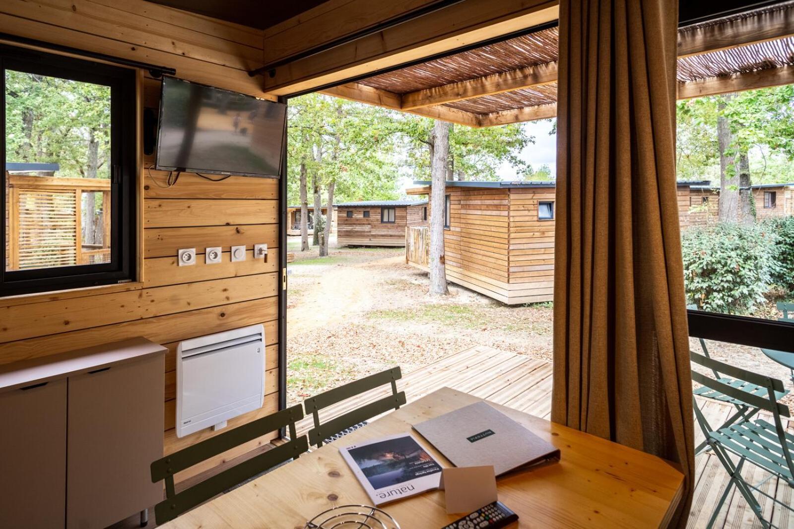 Huttopia Lac D'Aiguebelette Saint-Alban-de-Montbel Phòng bức ảnh