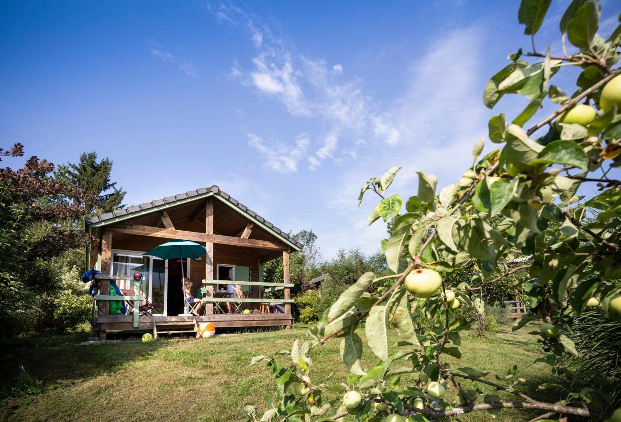 Huttopia Lac D'Aiguebelette Saint-Alban-de-Montbel Ngoại thất bức ảnh