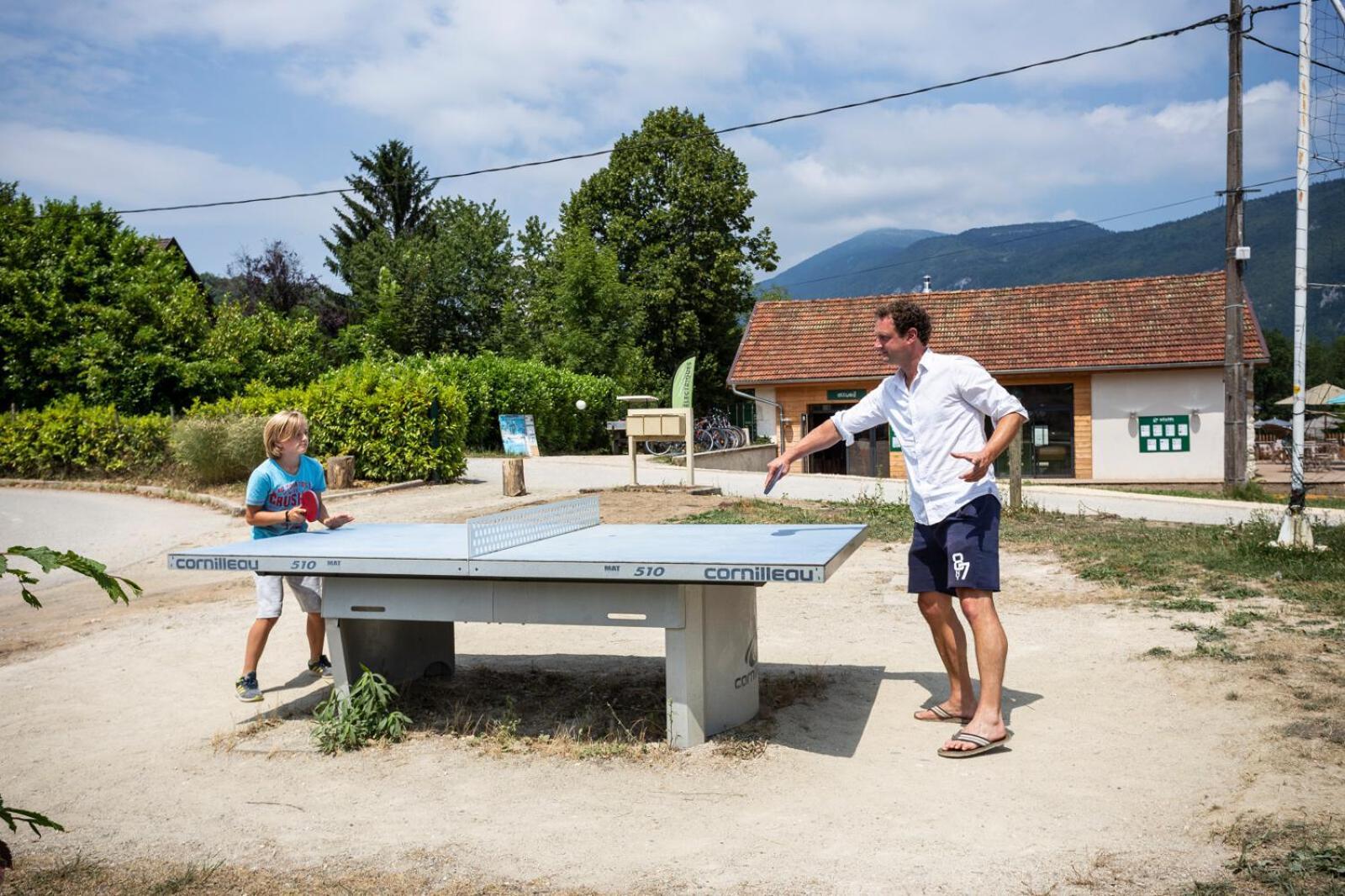 Huttopia Lac D'Aiguebelette Saint-Alban-de-Montbel Ngoại thất bức ảnh